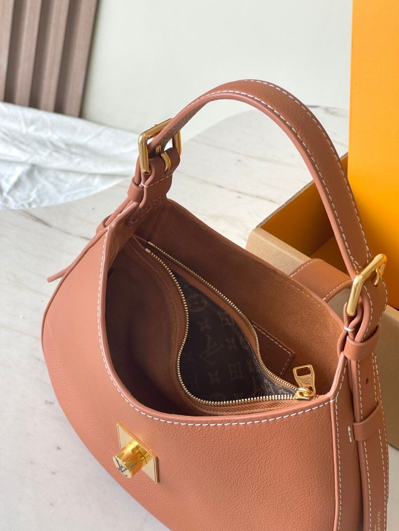 Louis Vuitton Hobo Bags